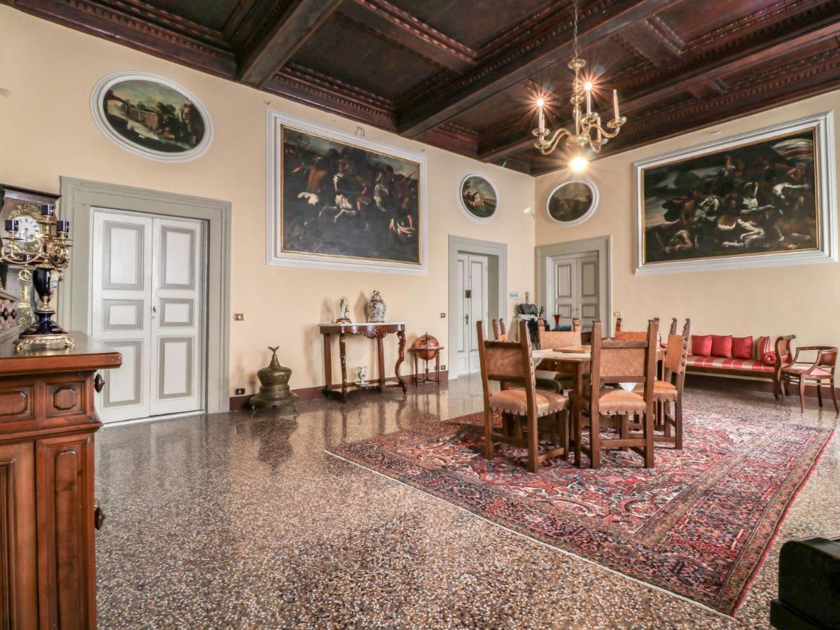 Apartment Palazzo Cittadella By Interhome Lucca Luaran gambar